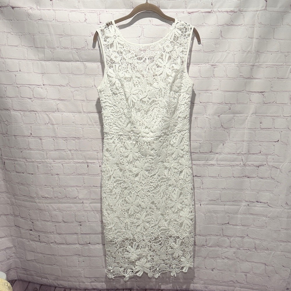Bisou Bisou White Lace Midi Dress